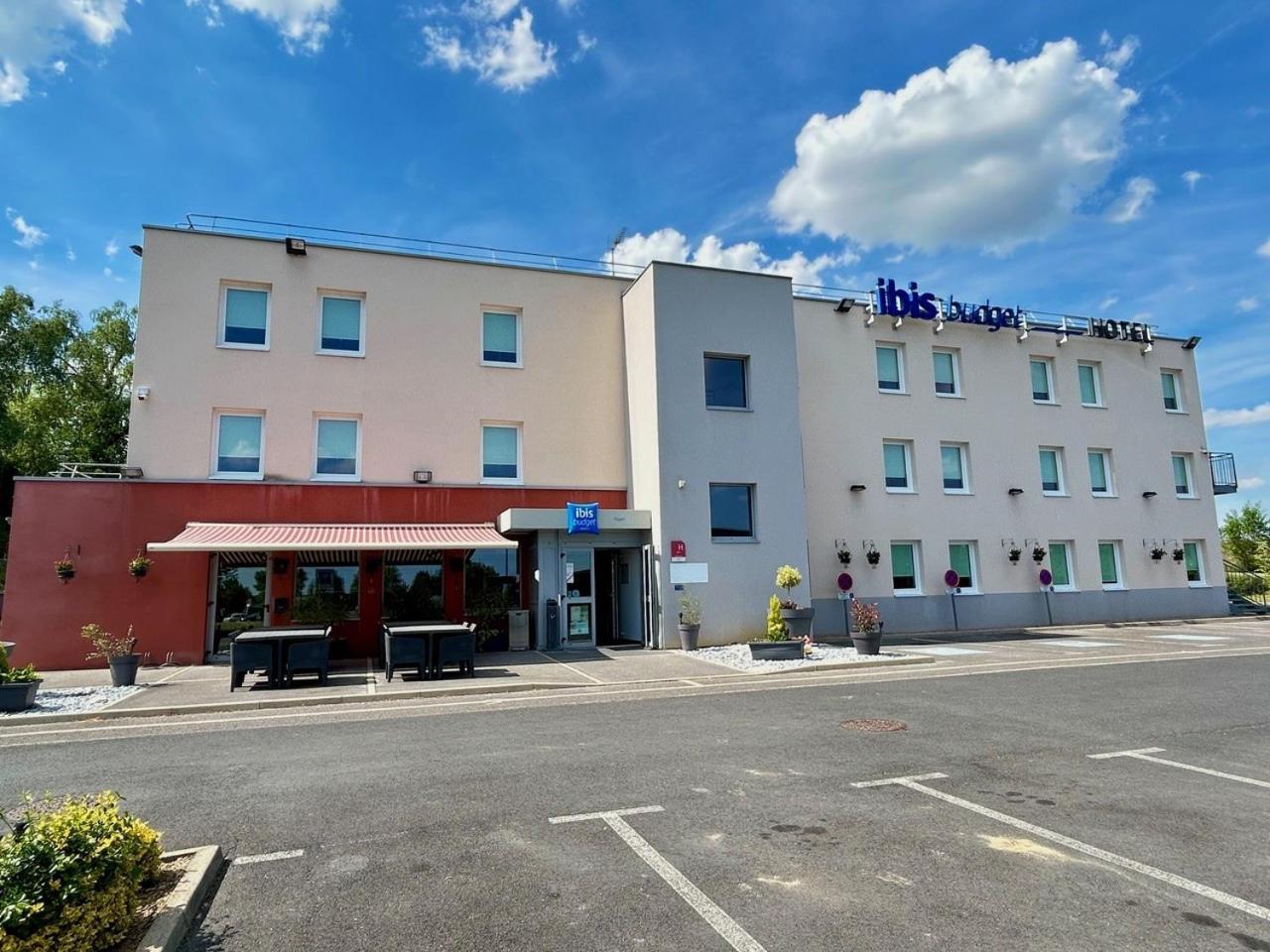 Ibis Budget Нуайон Екстер'єр фото