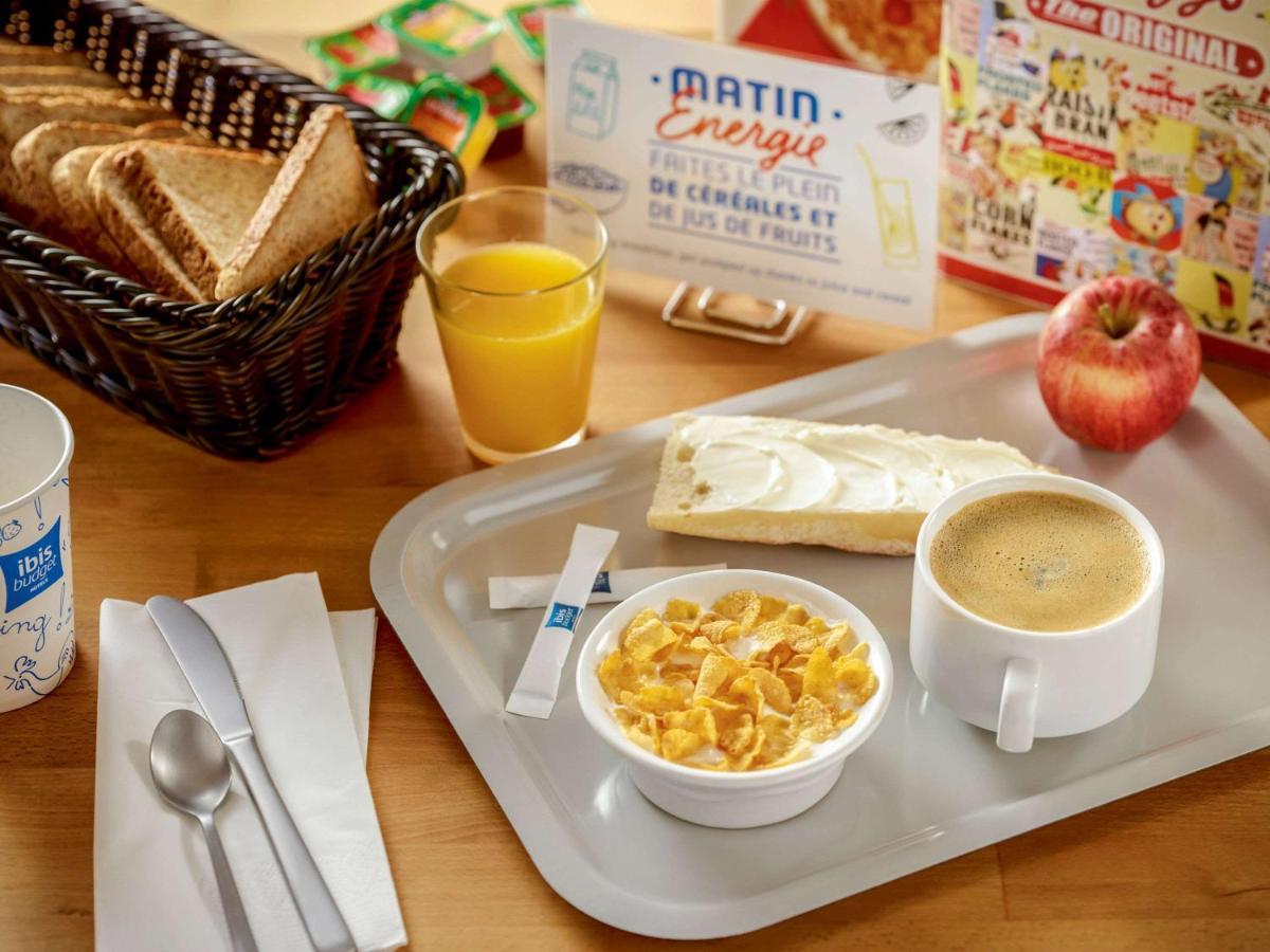 Ibis Budget Нуайон Екстер'єр фото